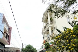 Bán Nhà 2 Tầng Hẻm Xe Tải 64m2_4*16 Khu Vip Hoàng Diệu 2 Linh Trung Thủ Đức Chỉ 5.4 tỷ Cực Hiếm